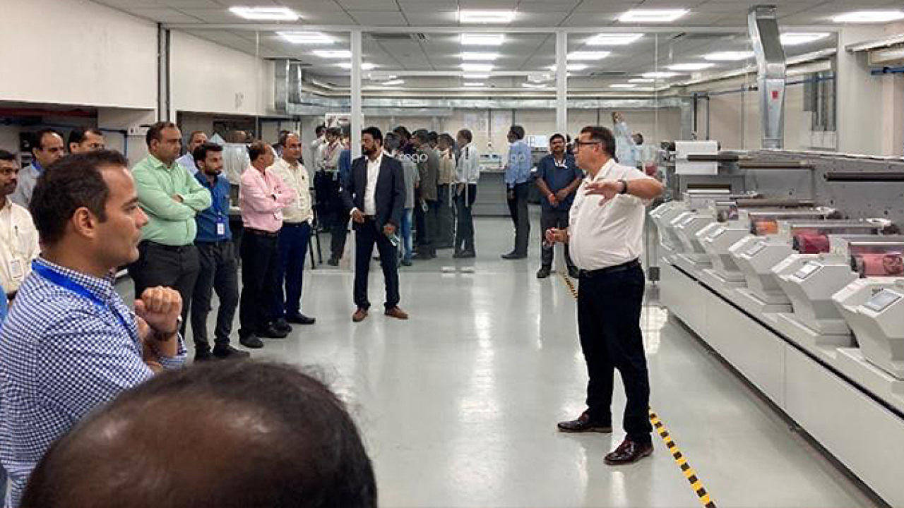 Apex International has organized an open house under the Flexo Simplified with ECG banner at the FlexoKITE Technology Center in Nashik, India